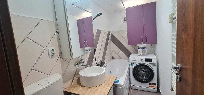 Decebal 3 Camere Decomandat, parcare 2 locuri ,