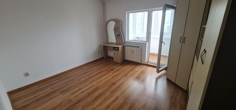 Decebal 3 Camere Decomandat, parcare 2 locuri ,